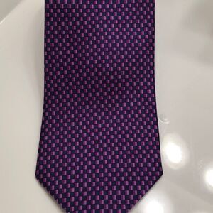 Eduardo  Lugi tie